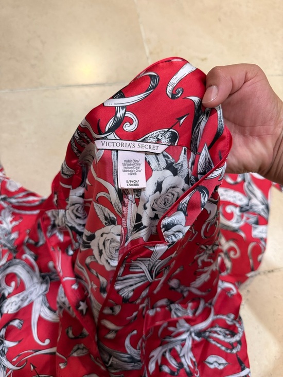 Victoria's Secret Red Floral Satin Romper with Black & White Print - Picture 2 of 3